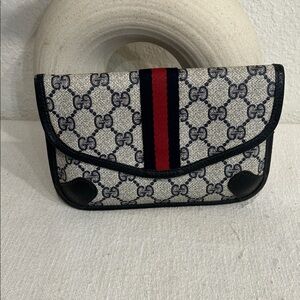 GUCCI Clutch Pouch Old Gucci Sherry GG Supreme  Navy Red